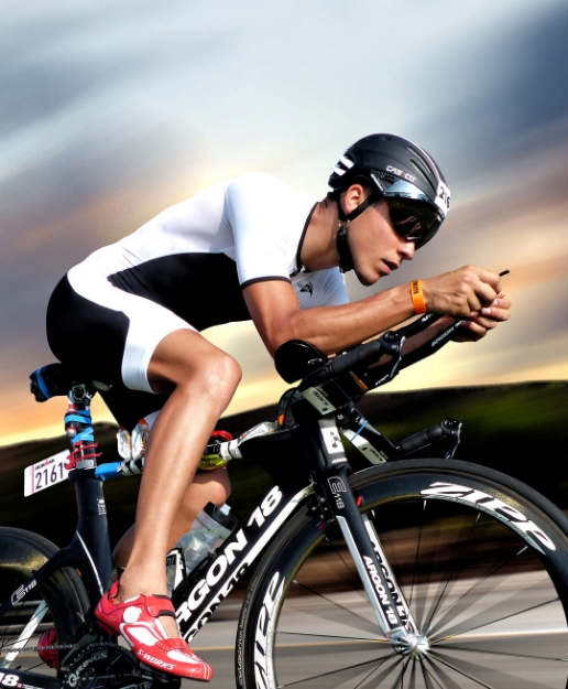 Bild von KiWAMi Prima LD Aero Trisuit - schwarz/weiß